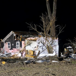 Deadly storms and tornadoes hit the US states of Michigan and Oklahoma