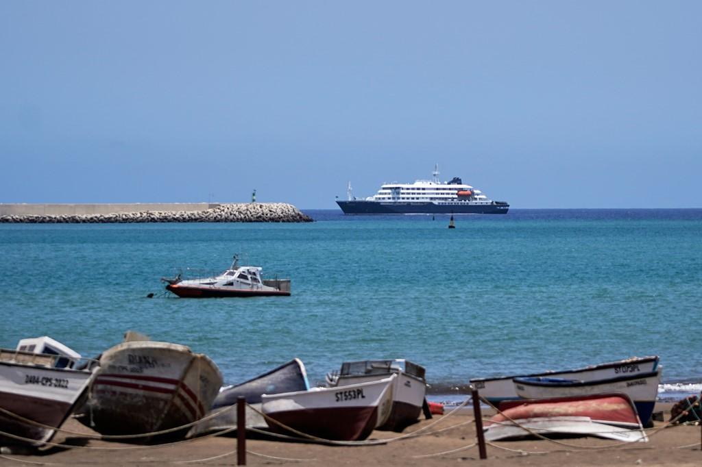 Deadly Hantavirus Outbreak on MV Hondius Raises Global Health Concerns